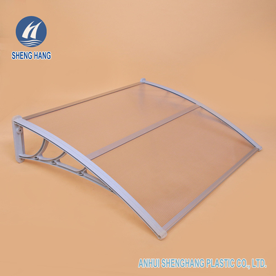 অর্থনৈতিক প্লাস্টিক দরজা Canopies Polycarbonate ছাদ বাগান বহিঃপ্রাঙ্গণ ছাঁদ